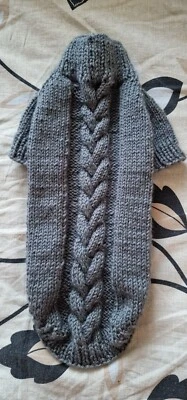 Handmade sweater for animals - Image 1 of 4