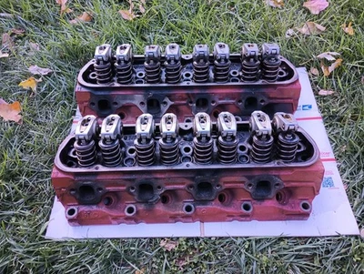 1987-1995 Ford Mustang 5.0L Ford Racing GT40 (iron) Cylinder Heads 302 COBRA GT - Image 1 of 4