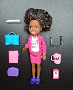 Barbie Puppe Chelsea Can Be Business Woman Set Boss Babe Smartphone AA Girl - Bild 1 von 1
