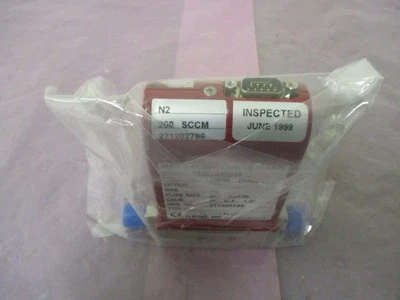 STEC SEC-4400M, Mass Flow Controller, MFC, N2, 200 SCCM, w/ cal sheet, 411179 - Image 1 of 4