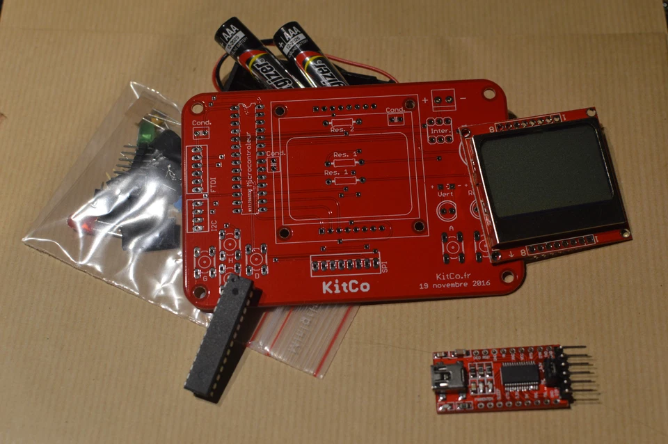 Kitco Coquelicot- Kit electronique Arduino Console jeu video Atmega Souder Rouge - Photo 1/1