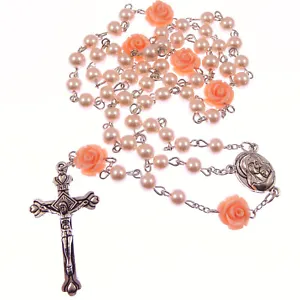 Pale pink roses rosary beads Madonna & child centre and rose flower pater beads - Picture 1 of 2