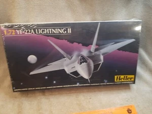 Heller 1:72 YF-22A Lightning II Plastic Aircraft Model Kit - Picture 1 of 3