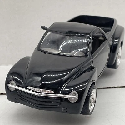 Boley Corp Die Cast 2000 Chevrolet SSR 1:32 Scale Die Cast Black - Image 1 of 4