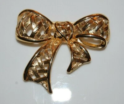 ELEGANT VTG DANECRAFT COUTURE LARGE BOLD GOLDEN RETICULATED BOW PIN OR BROOCH - Image 1 of 4