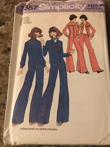🌸 1976 SIMPLICITY #7357-LADIES WIDE LEG DENIM PANTS-JEAN JACKET PATTERN 9/10 FF - Picture 1 of 3