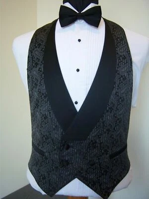 Brandon Michael Formal Vest Paisley print 8 colors Excellent condition - GEN - Image 1 of 4