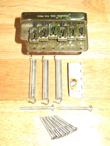Puente trémolo Fender 1980 latón dorado Stratocaster - Imagen 1 de 1