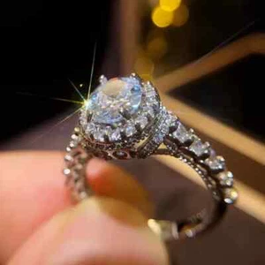 2.30Ct Oval Cut Lab Created Diamond Halo Engagement Ring 14k White Gold Plated - Picture 1 of 6
