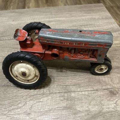 Vintage IH Tru-Scale Red Metal Tractor Diecast Farm Equipment Toy 1950s - Image 1 of 4