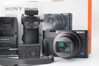 Sony Cyber-Shot RX100 VII DSC-RX100M7 Japanese Language Only [Top MINT] #1499 - Image 1 of 4