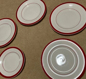 AMERICAN BISTRO DINER-WARE SET OF 4ea 11” DINNER 1ea 9” PLATE RED RIM Lot Of 5 - Picture 1 of 12