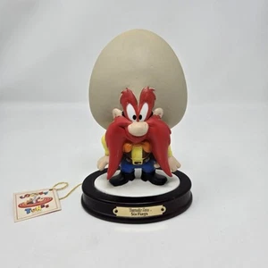 RARE Six Flags Looney Tunes Yosemite Sam Figure On Wood Base Numbered 106/15000 - Picture 1 of 8