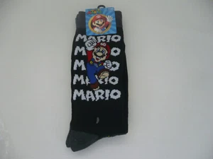2-Pack Men's Mario Licensed Crew Socks - Imagen 1 de 6