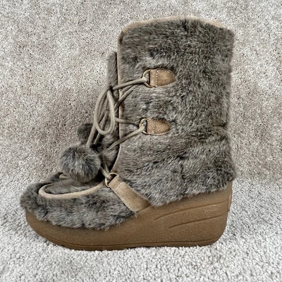 Vintage Juicy Couture Fur Boots Size 9 Lace-Up Pom Pom Snow Bunny Eskimo Y2K - Image 1 of 4