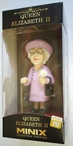 Minix Collectible Figurine Queen Elizabeth II Special n.70 PVC Figure