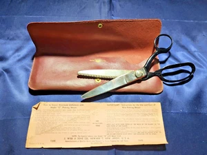 TIJERAS ROSADAS WISS VINTAGE CON ESTUCHE DE CUERO ORIGINAL E INSERTO DE PAPEL-MODELO C - Imagen 1 de 5