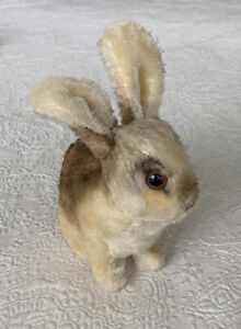 Steiff Bunny Rabbit sitting Mohair Plush 5.5 inches 1960s Vintage. Preowned