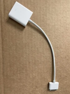 Apple A1368 30-pin To VGA Adapter Cable For Ipad Iphone And Ipod Touch - Photo 1/3