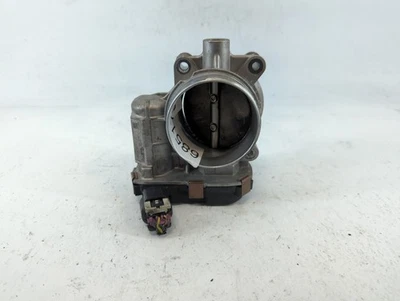 2001-2001 Ford Explorer Throttle Body UZHSL - Image 1 of 4