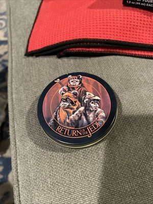 De colección 1983 Star Wars El Retorno del Jedi - Lata Redonda - Cheinco Lucasfilm - Ewo Foto 1 de 3