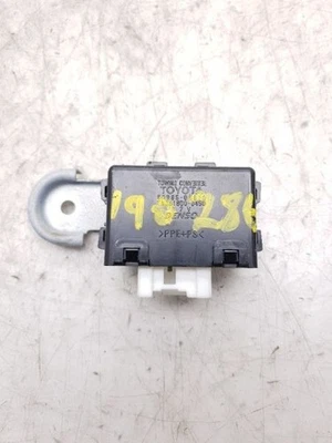 Toyota Tacoma SR5 2007 pre 4,0 L 2x2 remolque módulo de control de relé de computadora ECM Foto 1 de 4