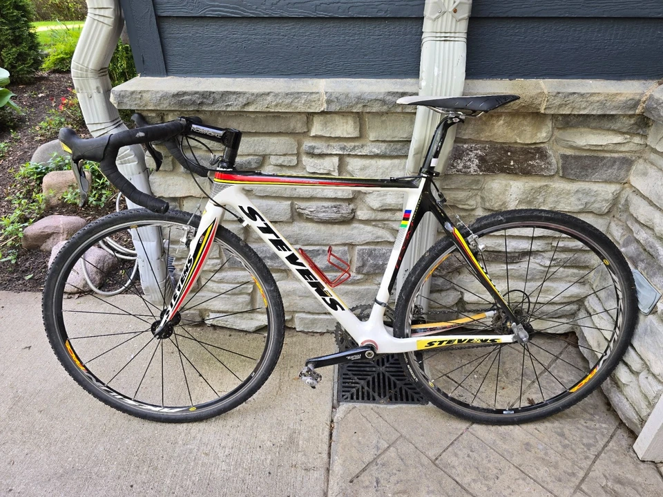 Stevens Team Cyclocross Carbon Fiber Dura-Ace 52 Lots of Upgrades Trail Bike - Image 1 of 4