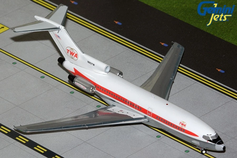 GEMINI JETS TRANS WORLD AIRLINES BOEING B727-100 1:200 G2TWA946 IN STOCK - Image 1 of 1
