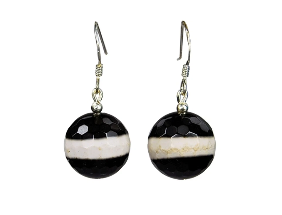 Bellissimi Orecchini In Onice Nero-Bianco A Forma Di Sfera Facettata Ø-14 Mm - Immagine 1 di 1