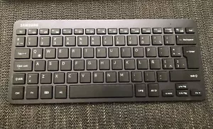 Samsung Model EE-BT550 Wireless Bluetooth Keyboard, No Power USB cord, Tested. - Picture 1 of 3