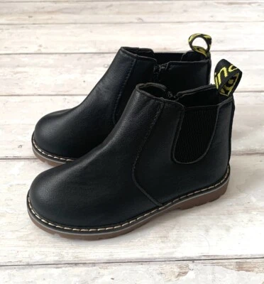 Niñas Talla 5 Negro Vegano Cuero Chelsea Botas Cremallera Lateral Bebé Niño Zapatos NUEVO Foto 1 de 3