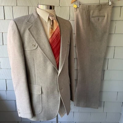 70s Vintage Johnny Carson Tan Polyester 2-Button Mens 2pc Swanky Suit Size 44 - Image 1 of 4