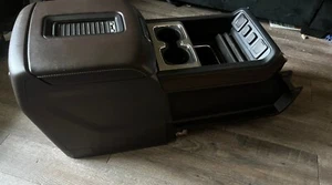 2014-2018 Chevy Silverado Sierra Center Console W/ Charging Chocolate Brown - Foto 1 di 11