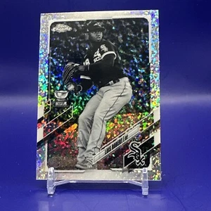 2021 Topps Chrome - Black and White Mini-Diamond Refractor #56 Luis Robert - Picture 1 of 2