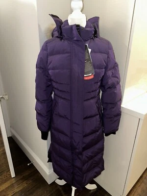 Chaqueta parka de plumón Goose Arctic Bay Belleville hecha en Canadá púrpura XS precio de venta sugerido por el fabricante 1295 Foto 1 de 4