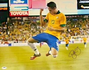 Neymar Jr. Autographed 16x20 Photo Brazil Goal Signed PSA DNA LOA - Picture 1 of 2