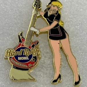 Hard Rock Hotel Hollywood Fl 2004 Sexymaid con spilla scopa chitarra - HRC #28006 - Foto 1 di 2