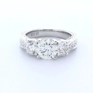 Anillo de compromiso de 3 piedras vintage de oro de 14 quilates de 2,54 quilates diamante redondo cultivado en laboratorio H VS1 - Imagen 1 de 18