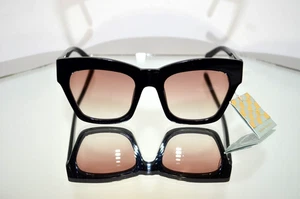 BEAUTIFUL Karen Walker "Treasure" Cat Eye Sunglasses Black/Pink Gradient 1801780 - Picture 1 of 8