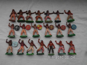 DDR-Indianer, Konvolut 20 Bastelindianer,seltene Hosenfarbe - Bild 1 von 1