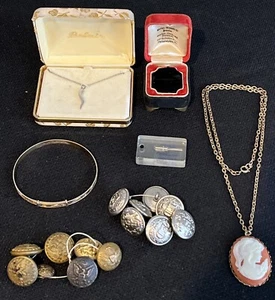 Vintage/ Antique Lot Of Jewelry And Collectibles Civil War Buttons, Philco More - Picture 1 of 20