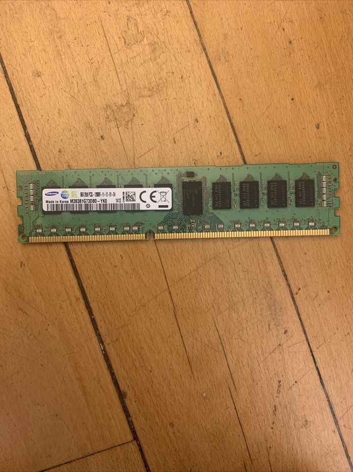 M393B1G73DB0-YK0 - Samsung 8GB PC3L-12800R 1600Mhz - Image 1 of 3