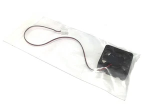 12VDC Fan 30x30x10mm - Picture 1 of 3