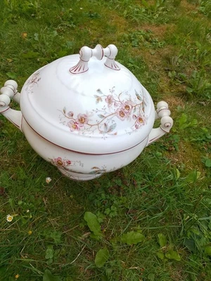 ANTIKE SUPPENTERRINE TERRINE AUS KERAMIK ENDE 19 TES JHDT HANDBEMALT - Bild 1 von 2