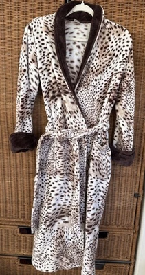 Bata NATORI Felpa Marrón Crema Imitación Piel Estampado Leopardo Talla Pequeña Suave y Acogedora Foto 1 de 4