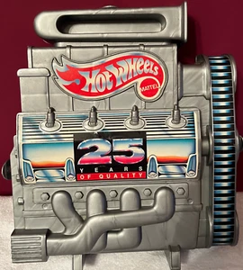 Vintage 18 Car Hot Wheels Carrier Case 25 Years of Quality - Picture 1 of 8