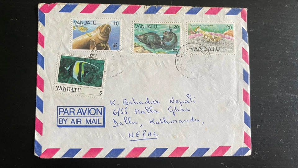 Cubierta de correo aéreo de Vanuatu 1984 a Nepal con estampillas de dugongos y vida marina de la WWF - Puerto Foto 1 de 2
