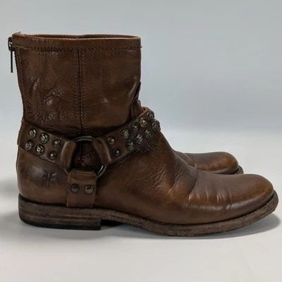 Botas al tobillo Frye Phillip de cuero marrón con tachuelas y cremallera trasera Foto 1 de 4