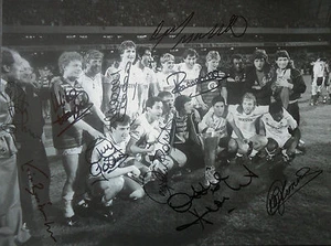 SPURS UEFA CUP 1984 In Person Signed 16x12 Photo TOTTENHAM HOTSPUR COA - Picture 1 of 1