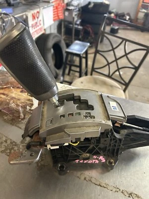 Câmbio de chão Toyota 4 corredores 2013 - Imagem 1 de 3